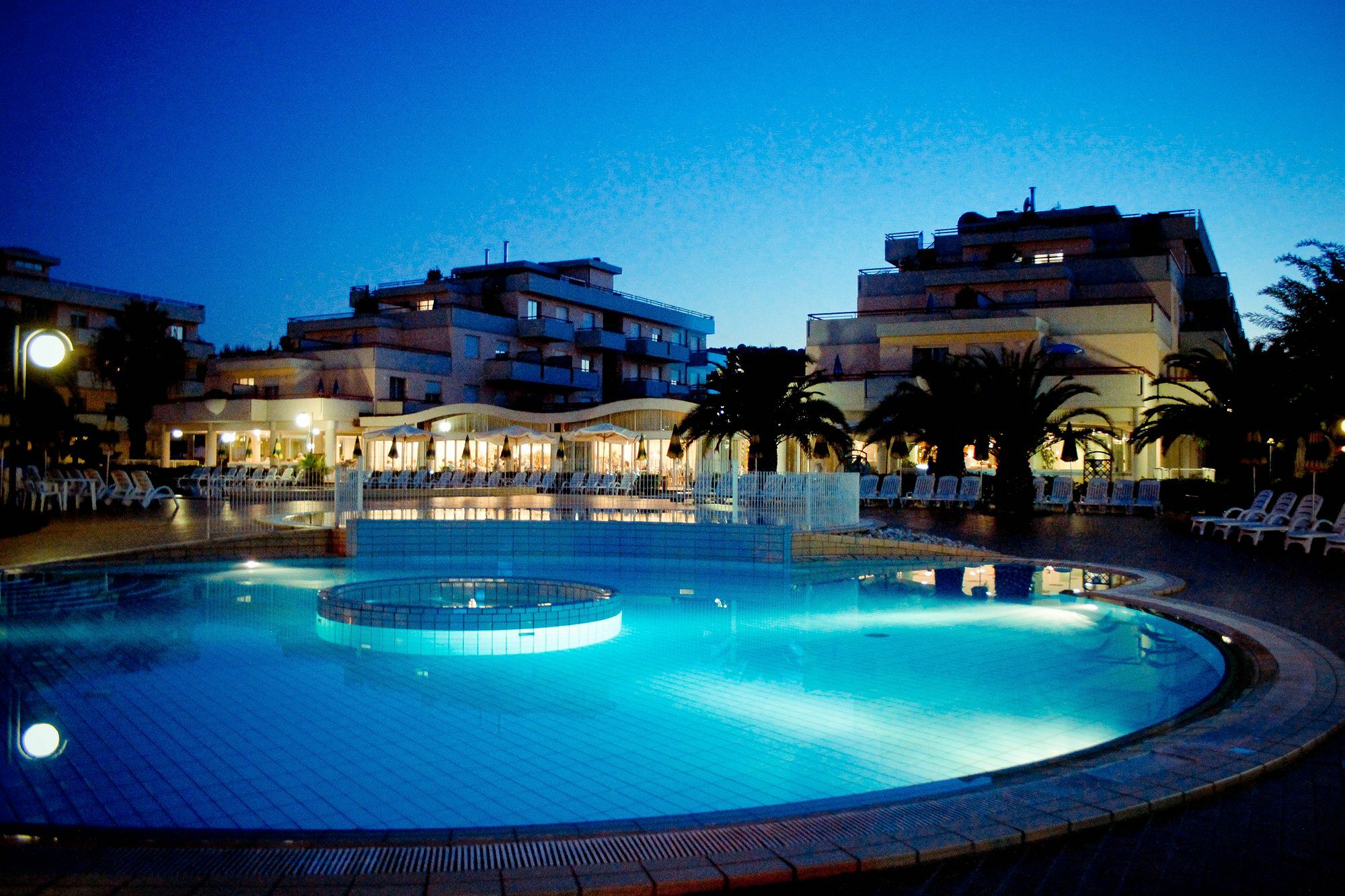 Ihr Residence Hotel Le Terrazze Гроттаммаре Екстер'єр фото