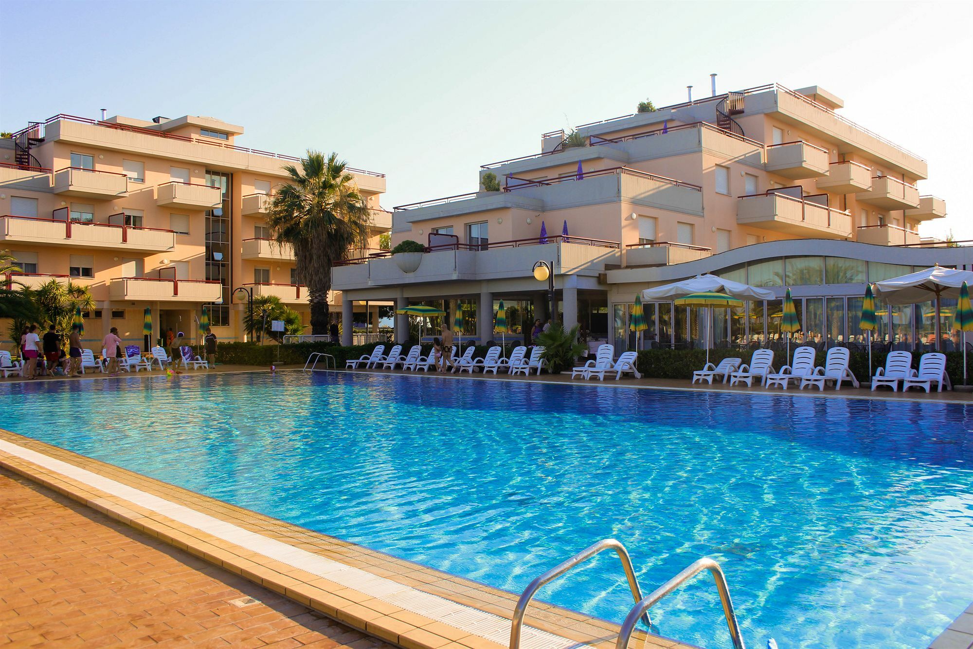 Ihr Residence Hotel Le Terrazze Гроттаммаре Екстер'єр фото