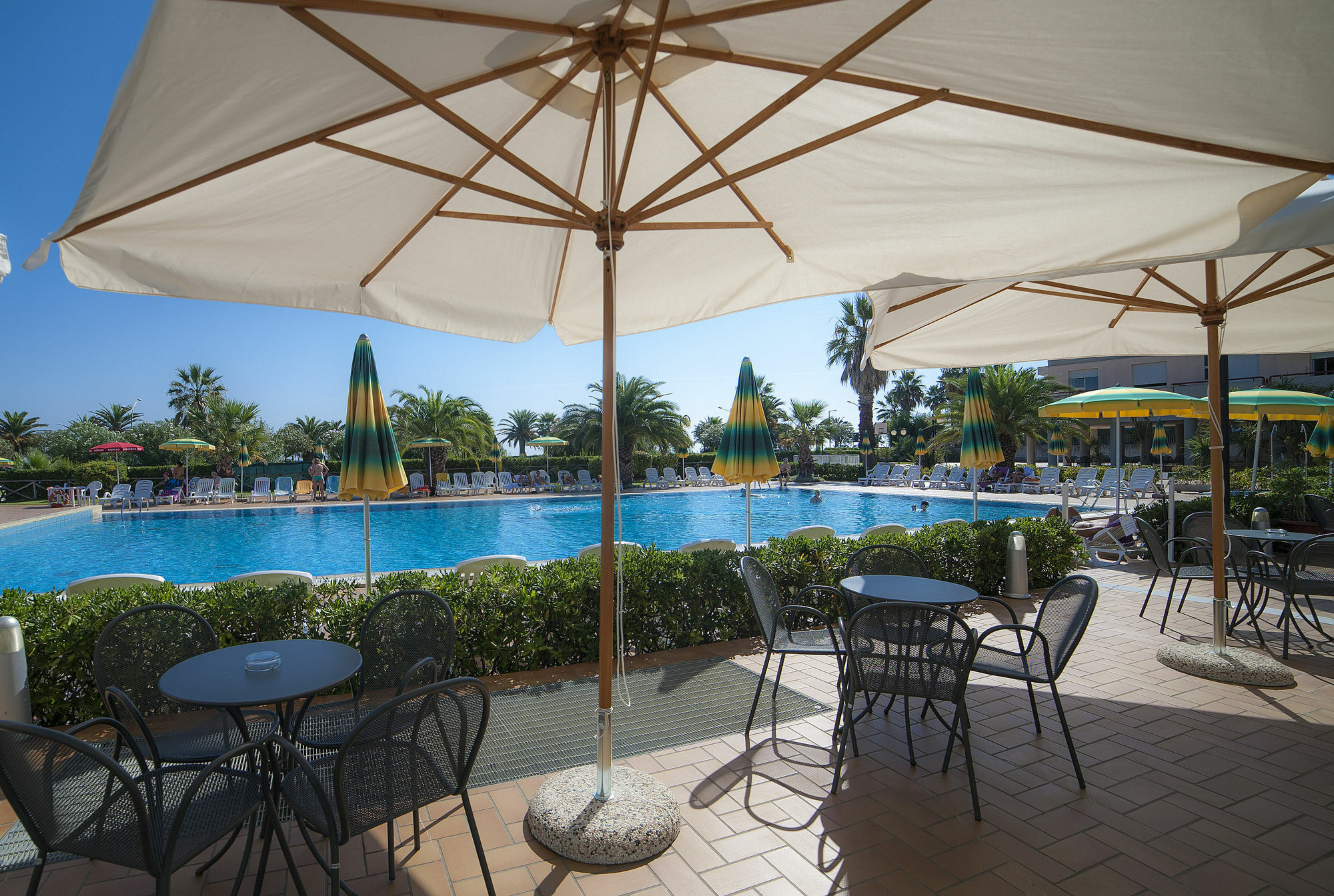 Ihr Residence Hotel Le Terrazze Гроттаммаре Екстер'єр фото